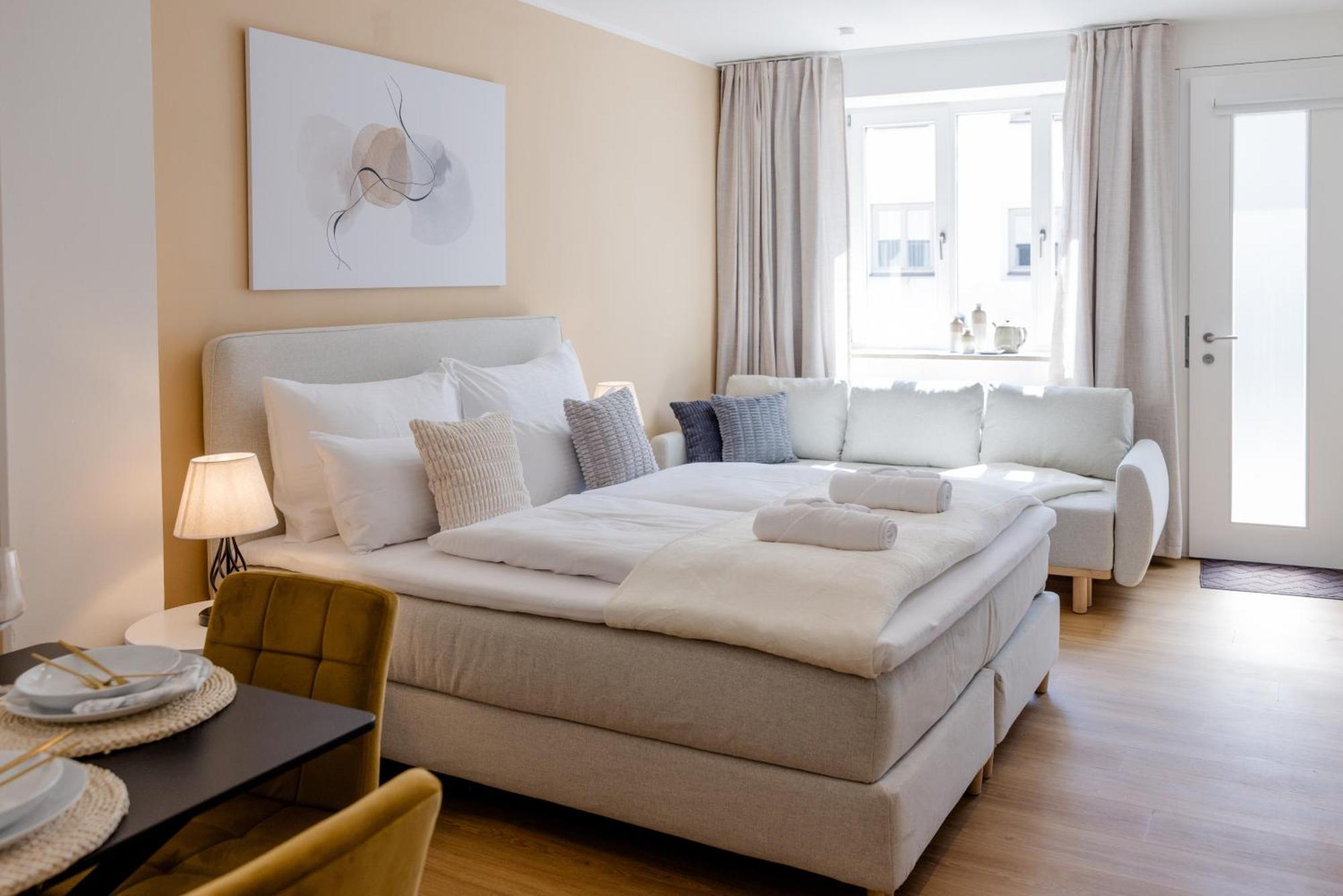 Lumen Homes - Altstadt-Studio Direkt Im Zentrum, Kueche, Netflix, Oeffentlicher Parkplatz Ums Eck Ίνγκολστατ Εξωτερικό φωτογραφία